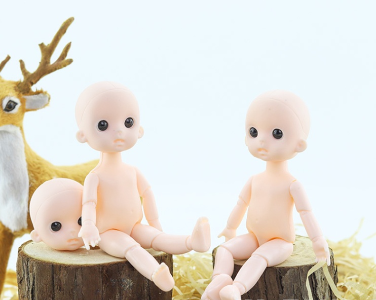 Doll toy clothes detail 5