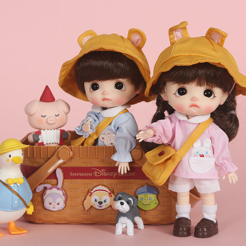 Rabbit Bear Kindergarten Set Molly Doll Clothes detail 3